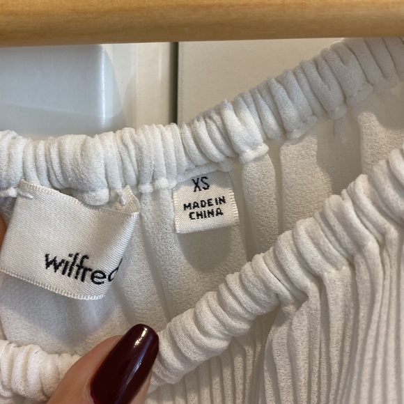 White aritzia talance blouse - Picture 6 of 6